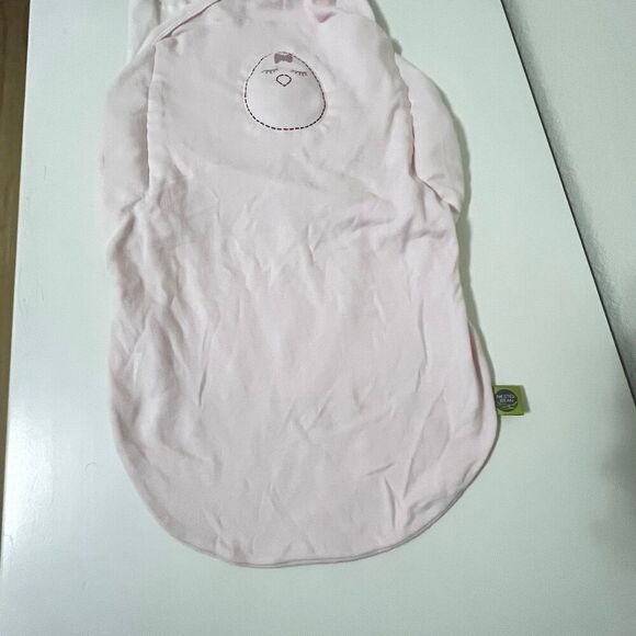 Nested Bean Zen Swaddle Classic Soft Pink Cotton Size 0-6 Months 7-18 lbs - Picture 3 of 12